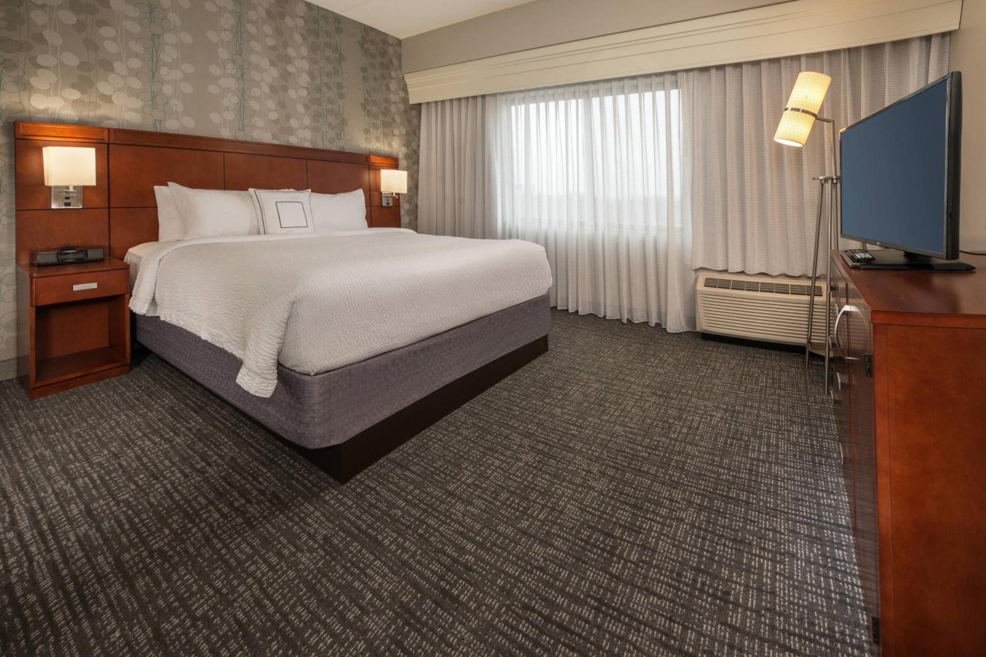 Courtyard By Marriott Hagerstown Hotel Exterior photo